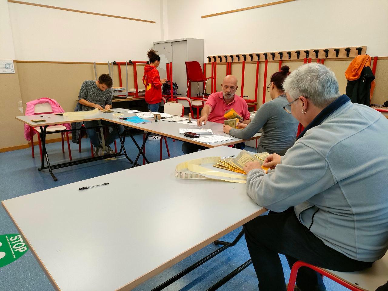 Copertina per Election day, aperti i seggi in Fvg per eleggere 12 parlamentari